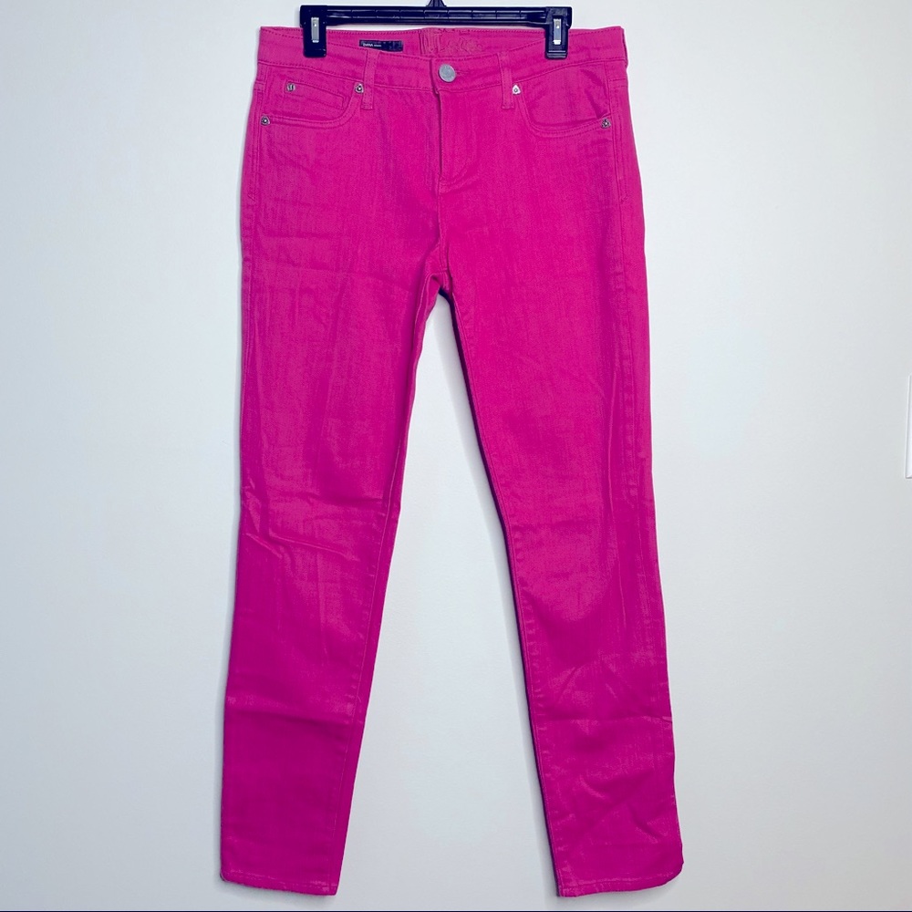 EUC Kit from the Kloth Diana Jeans in Vivid Fuchsia, Size 8